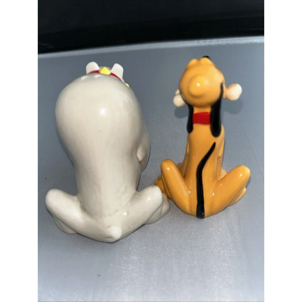 NF Disney Ceramic Pluto and Butch The Bulldog Salt And Pepper Shakers